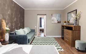 Alfa Apartments Franko University